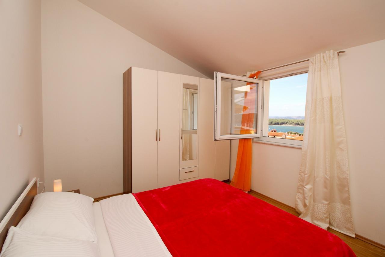 Apartments Koritnik Punat Exterior foto